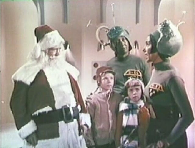 Santa Claus Conquers the Martians (1964)