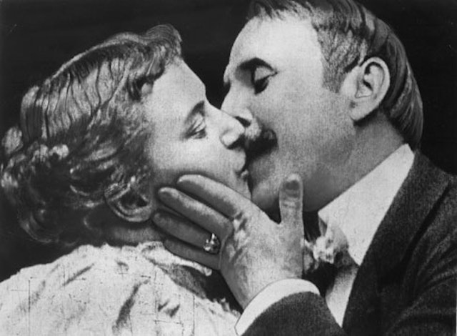 The Kiss (1896)