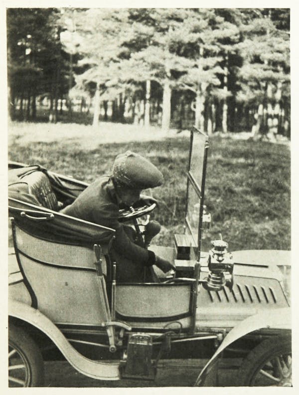 motoring photograph