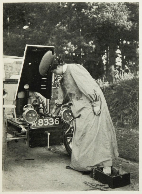 motoring photograph