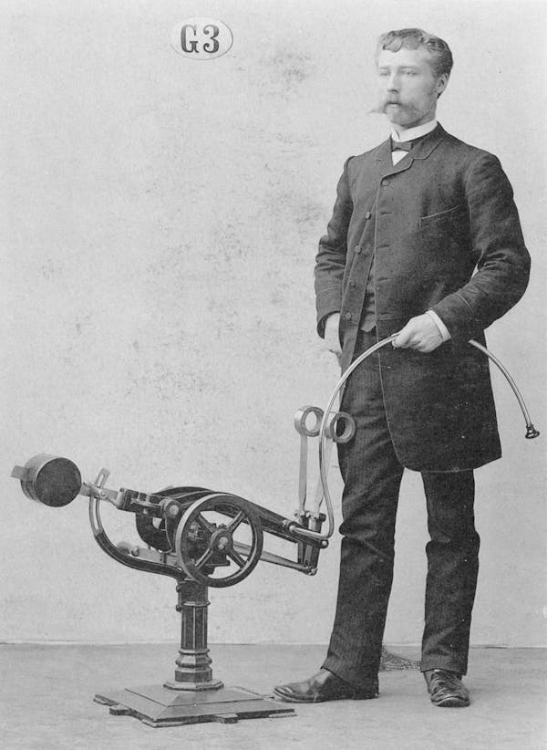 Photograph of person using Zander's gym equipment