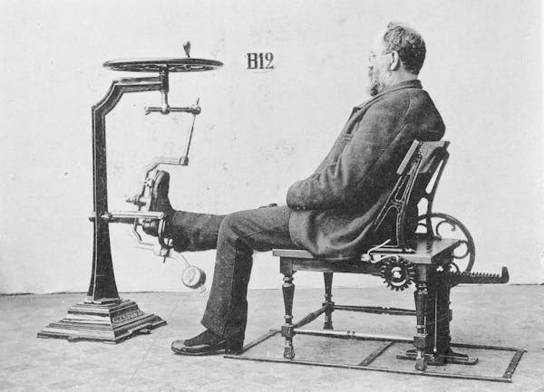 Photograph of person using Zander's gym equipment