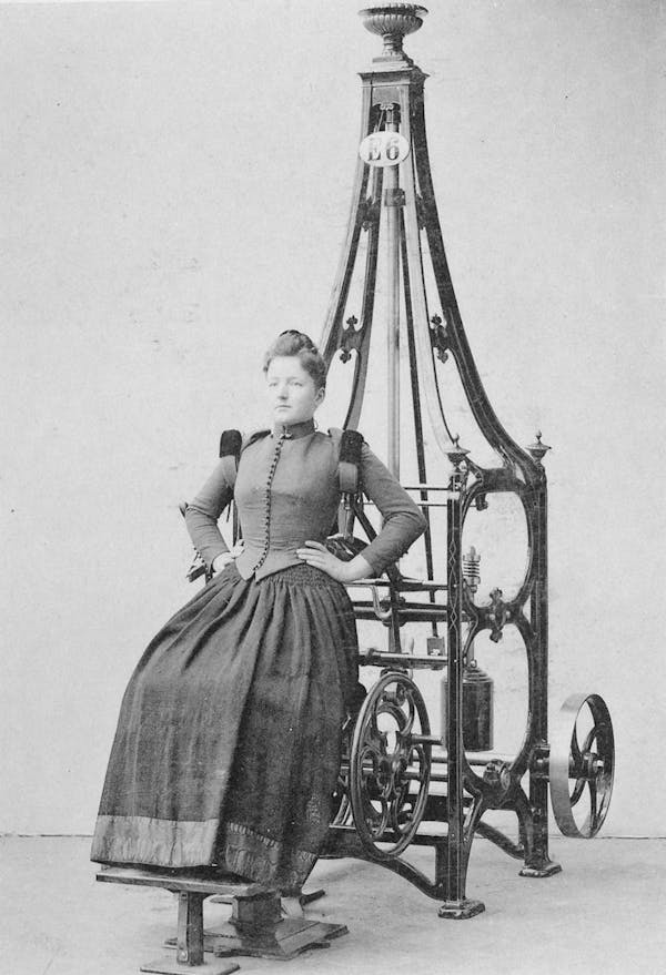 Photograph of person using Zander's gym equipment