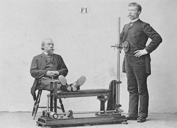 Photograph of person using Zander's gym equipment